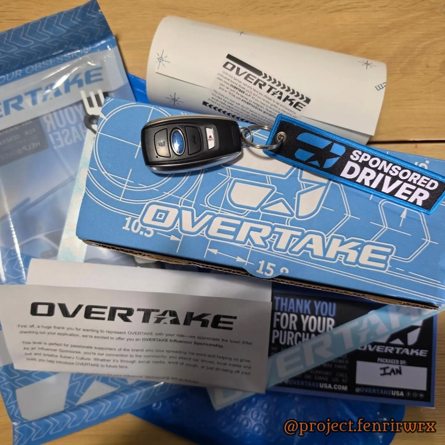 Overtake package with the sponsored driver tag