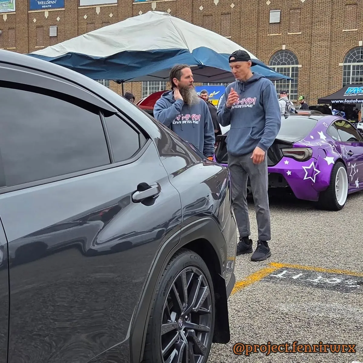 Talking cars beside Fenrir
