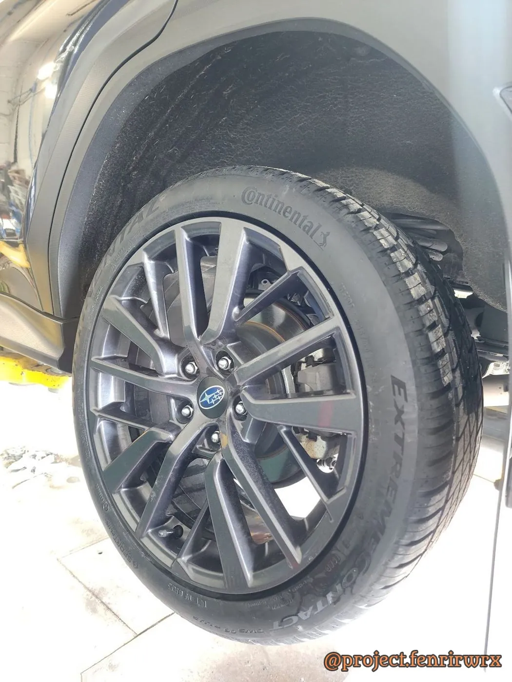 Wheel close up on the lift